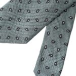 Green patterned men's tie made of 100% silk