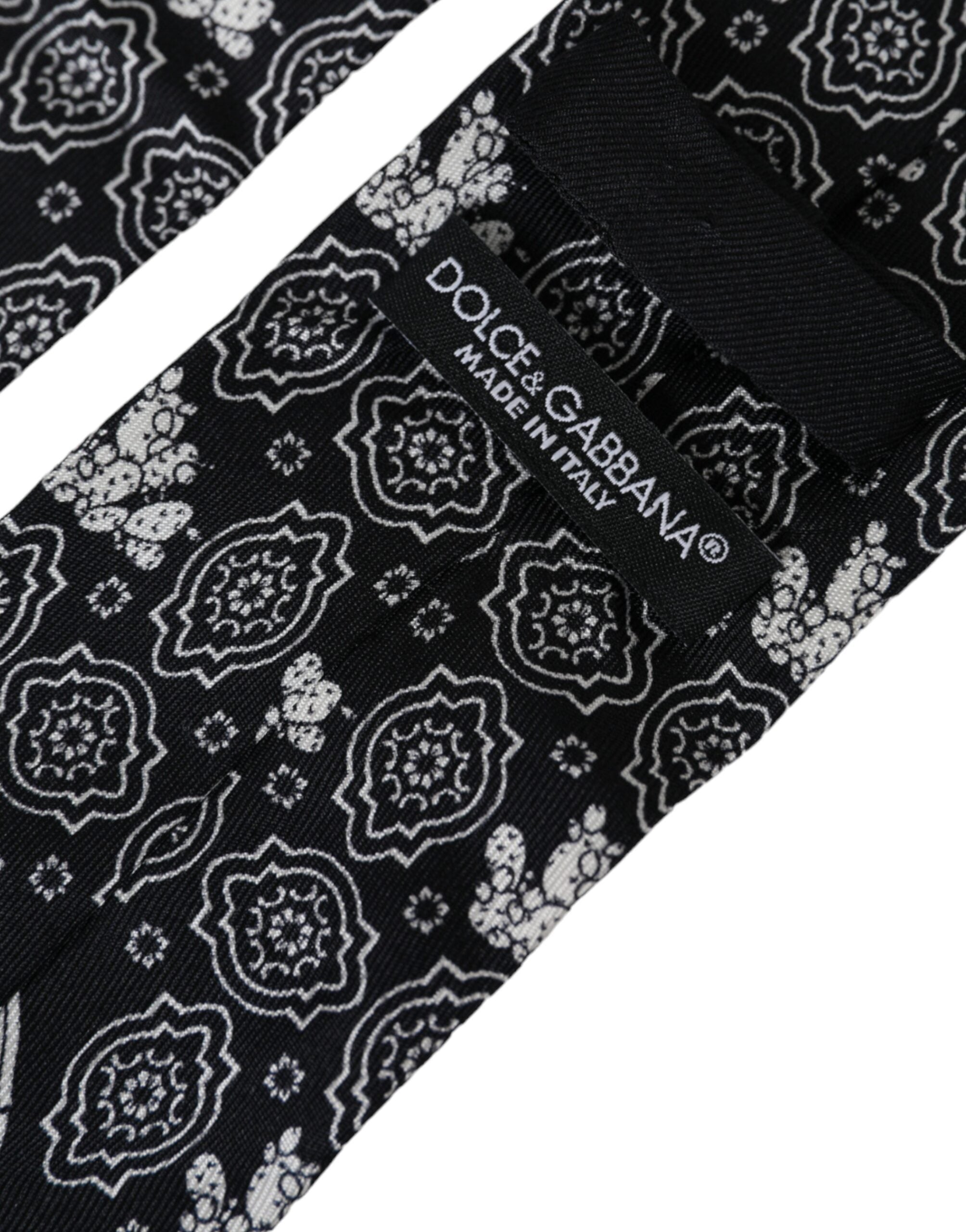 Black patterned adjustable tie made of 100% silk