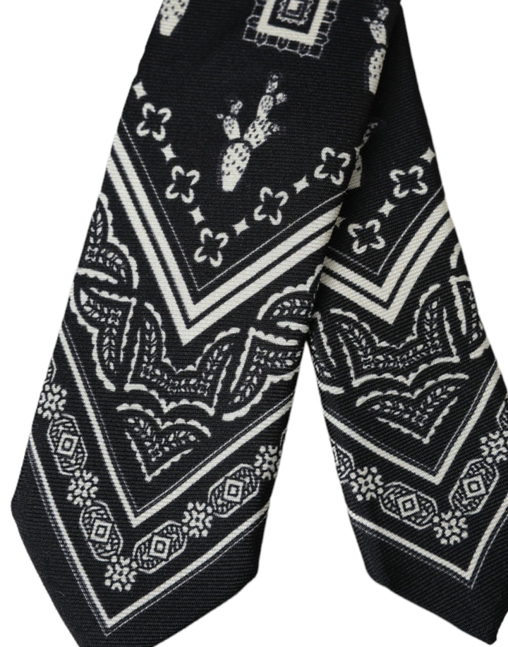 Black patterned adjustable tie made of 100% silk