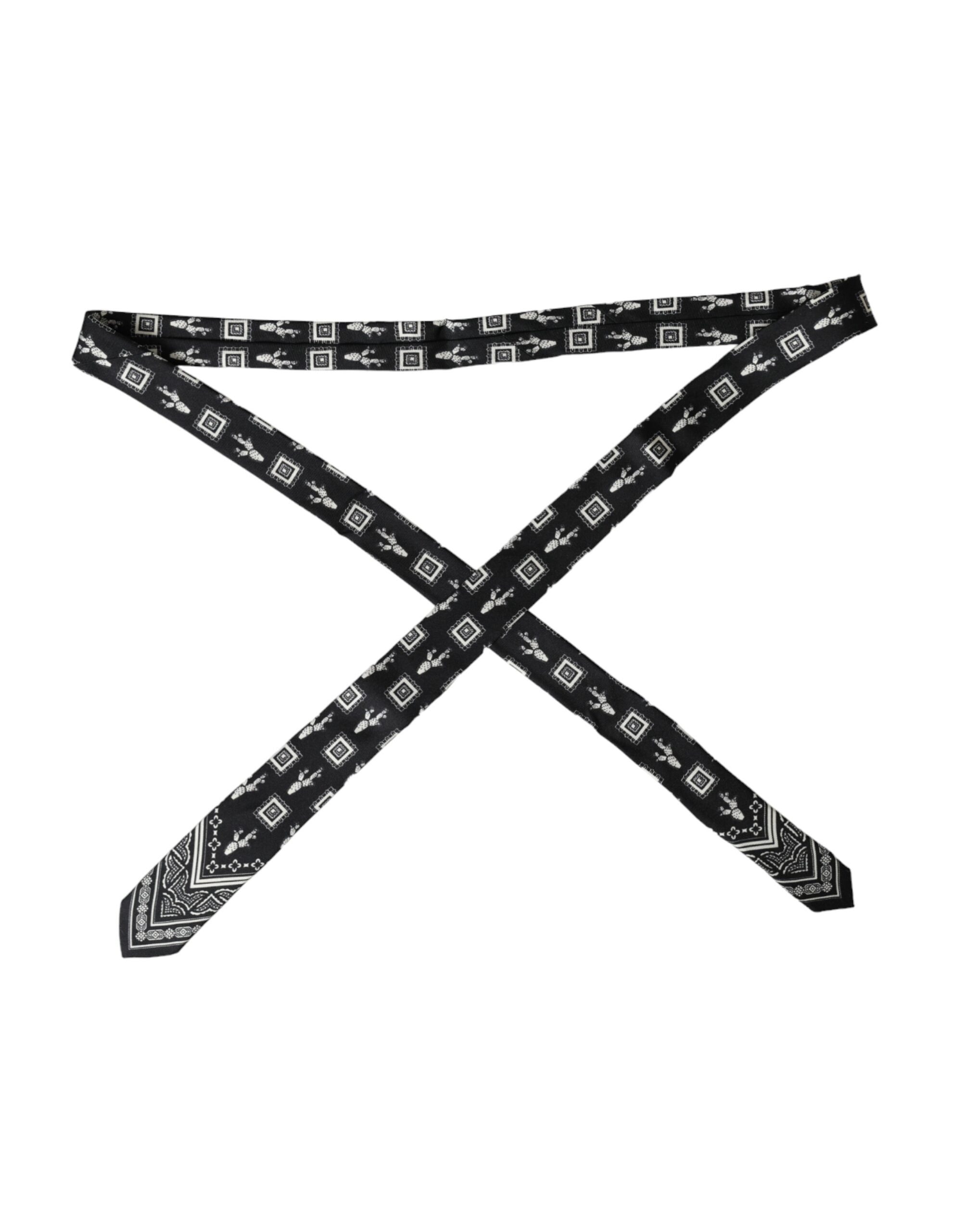 Black patterned adjustable tie made of 100% silk