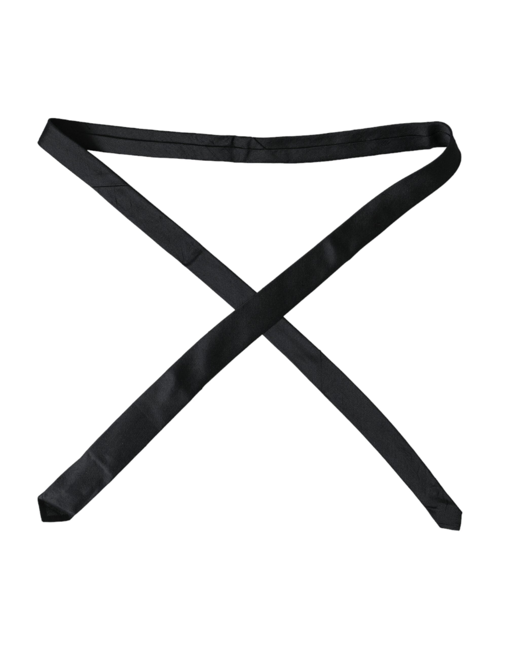 Black solid tie made of 100% silk, adjustable