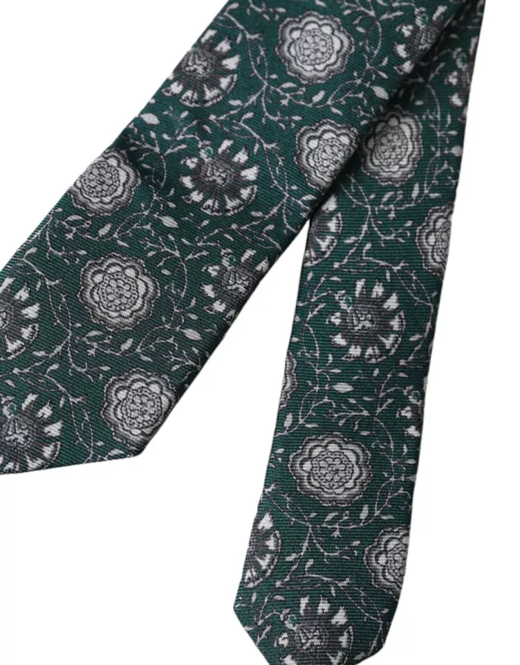 Green silk tie with floral print, adjustable