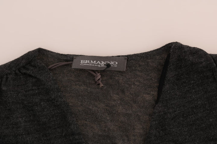 Schicke graue Bluse mit Spitzenärmeln