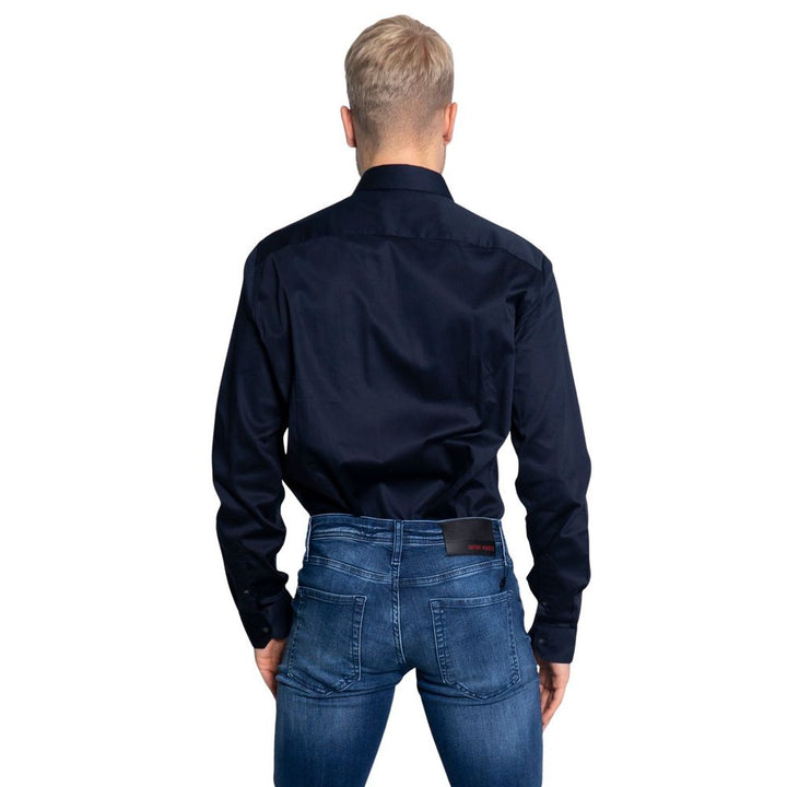 Blue cotton shirt