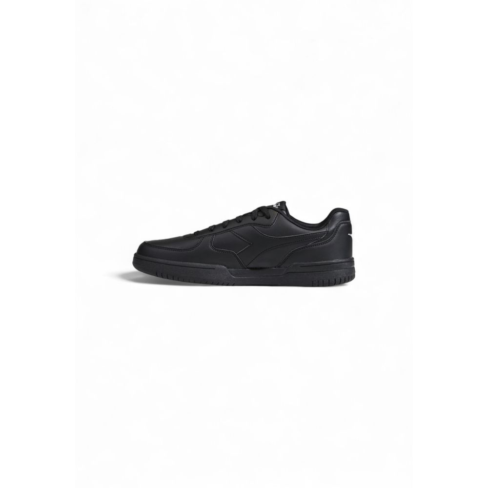 Schwarzer Kunstleder Sneaker
