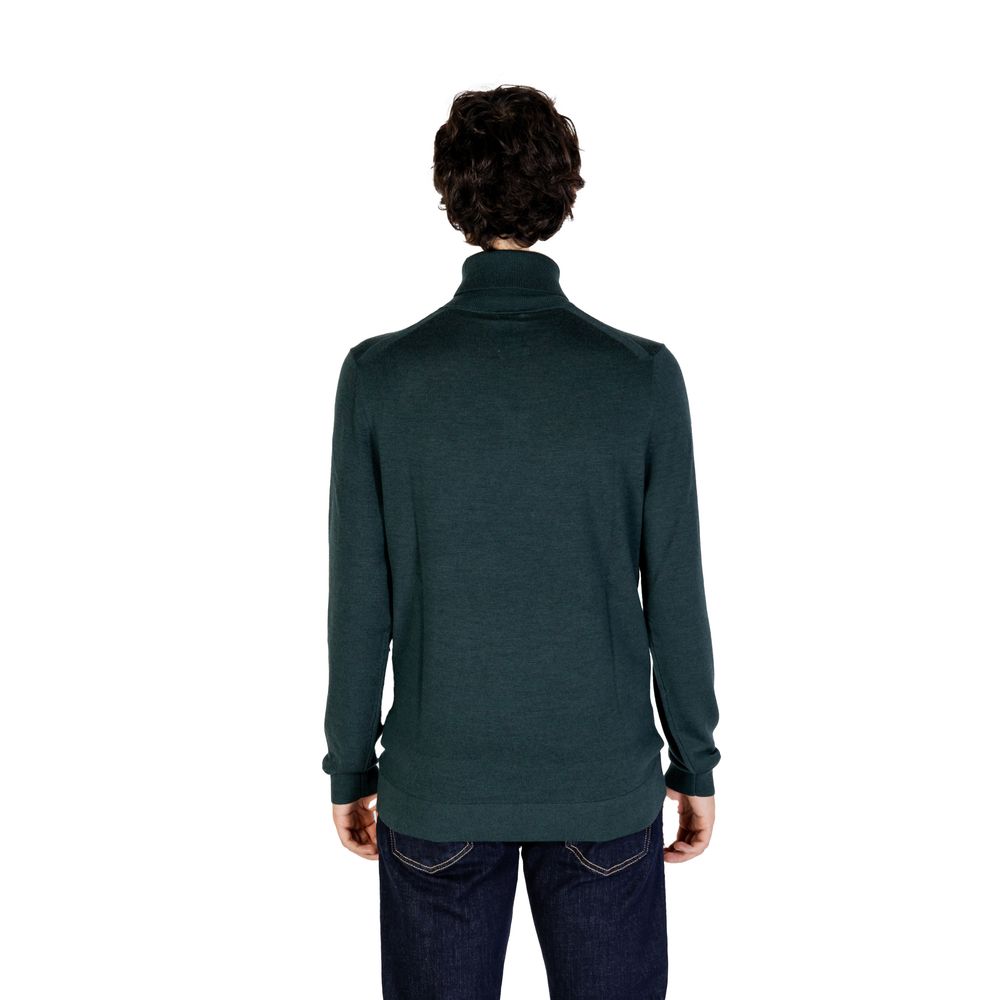 Green wool sweater