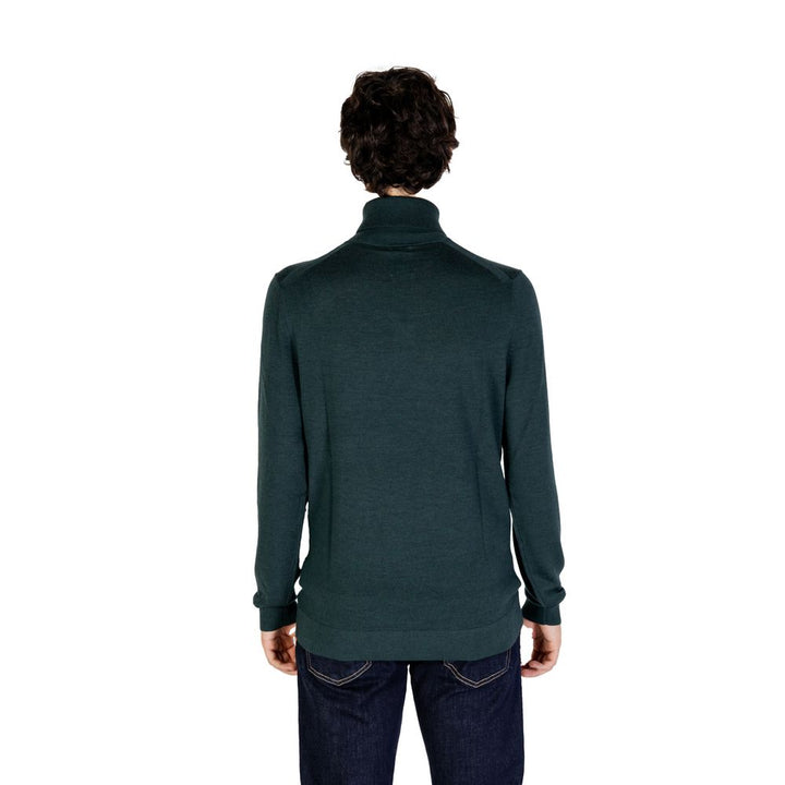 Green wool sweater