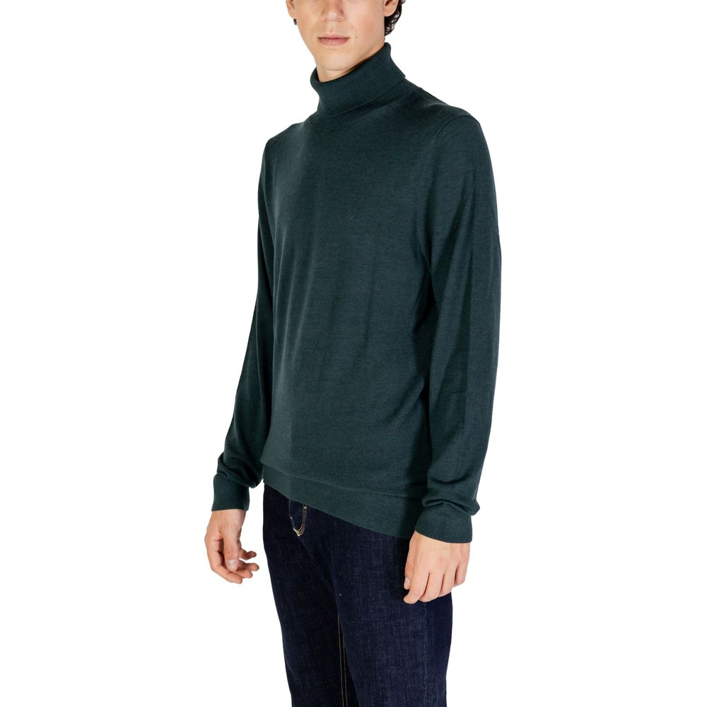 Green wool sweater