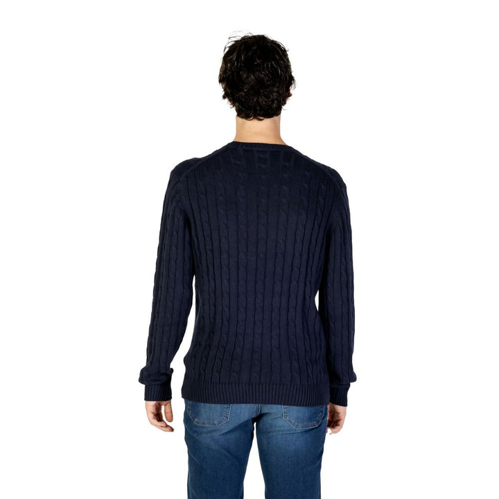 Blue cotton sweater