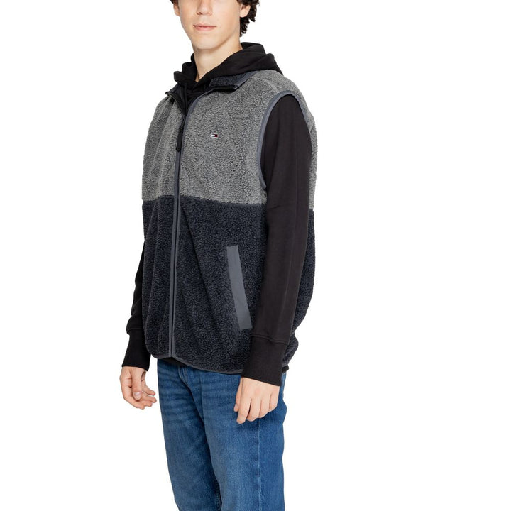 Black jacket made of recycled polyester