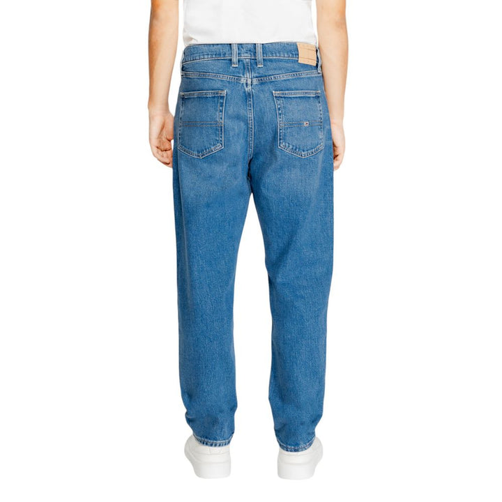 Blue jeans &amp; trousers made from recycled cotton