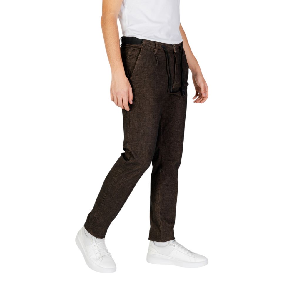 Braune Baumwollhose für die Freizeit