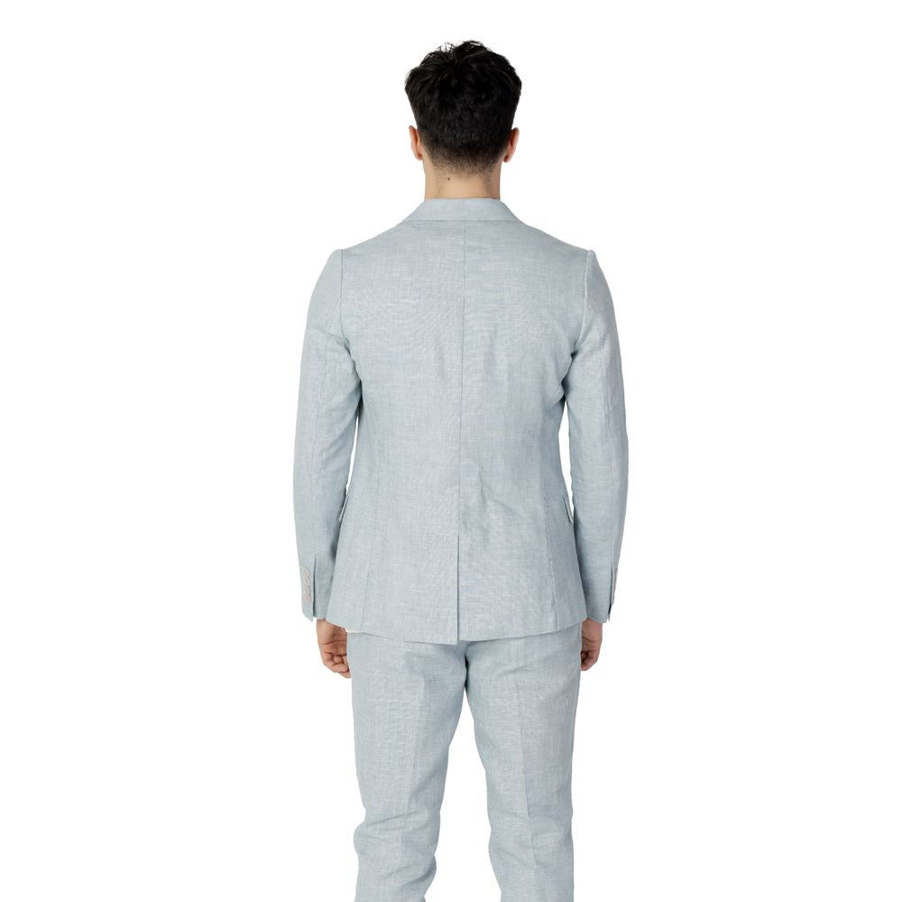 Green linen suit