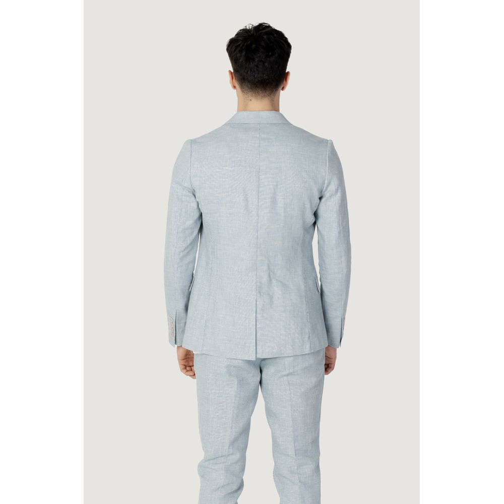 Green linen suit