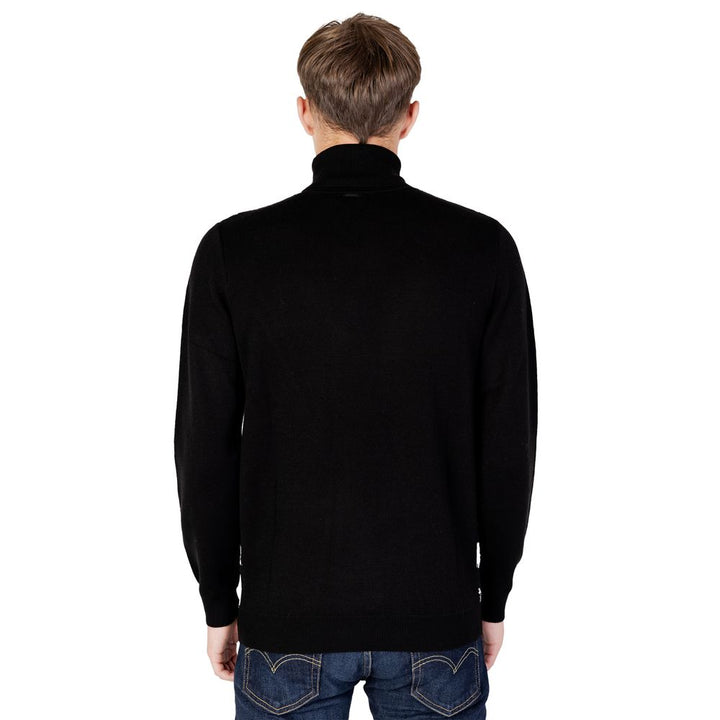 Black wool sweater
