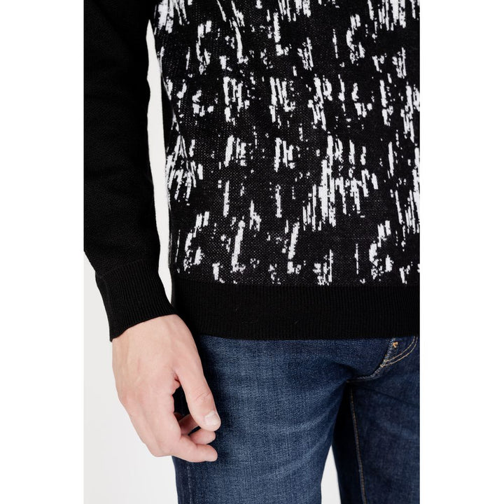 Black wool sweater