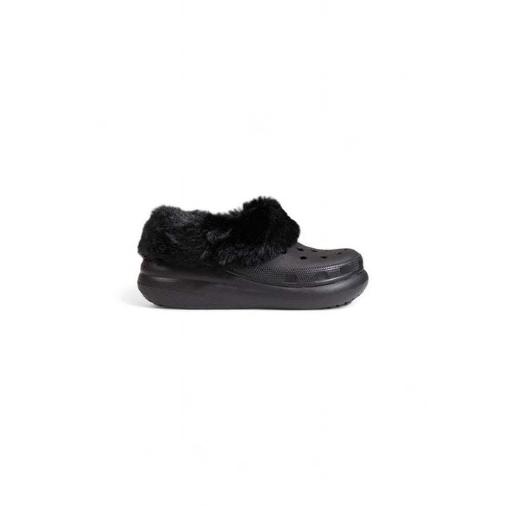 Black synthetic sandal