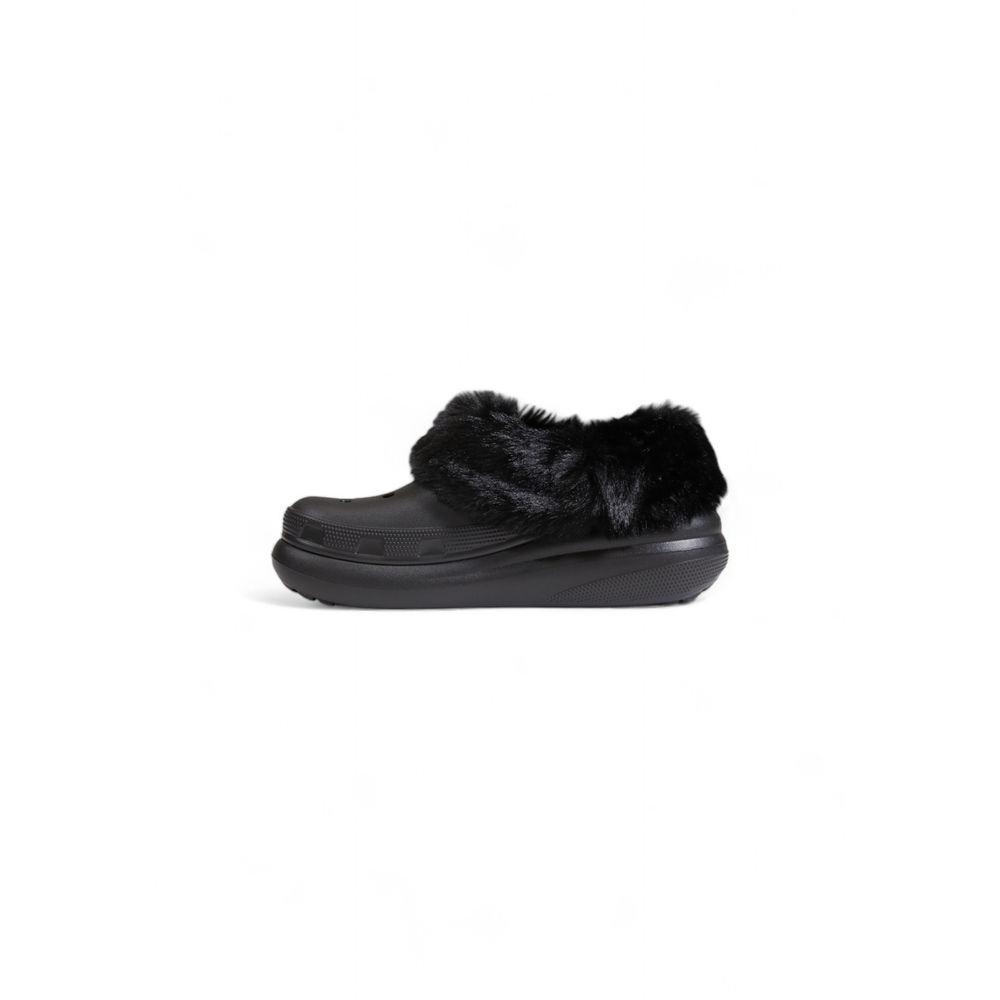 Black synthetic sandal