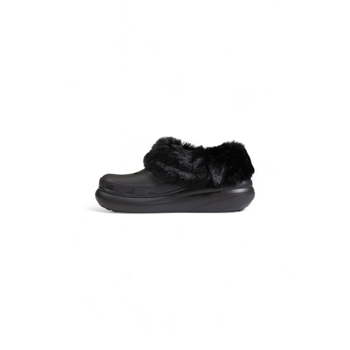 Black synthetic sandal