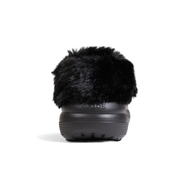 Black synthetic sandal