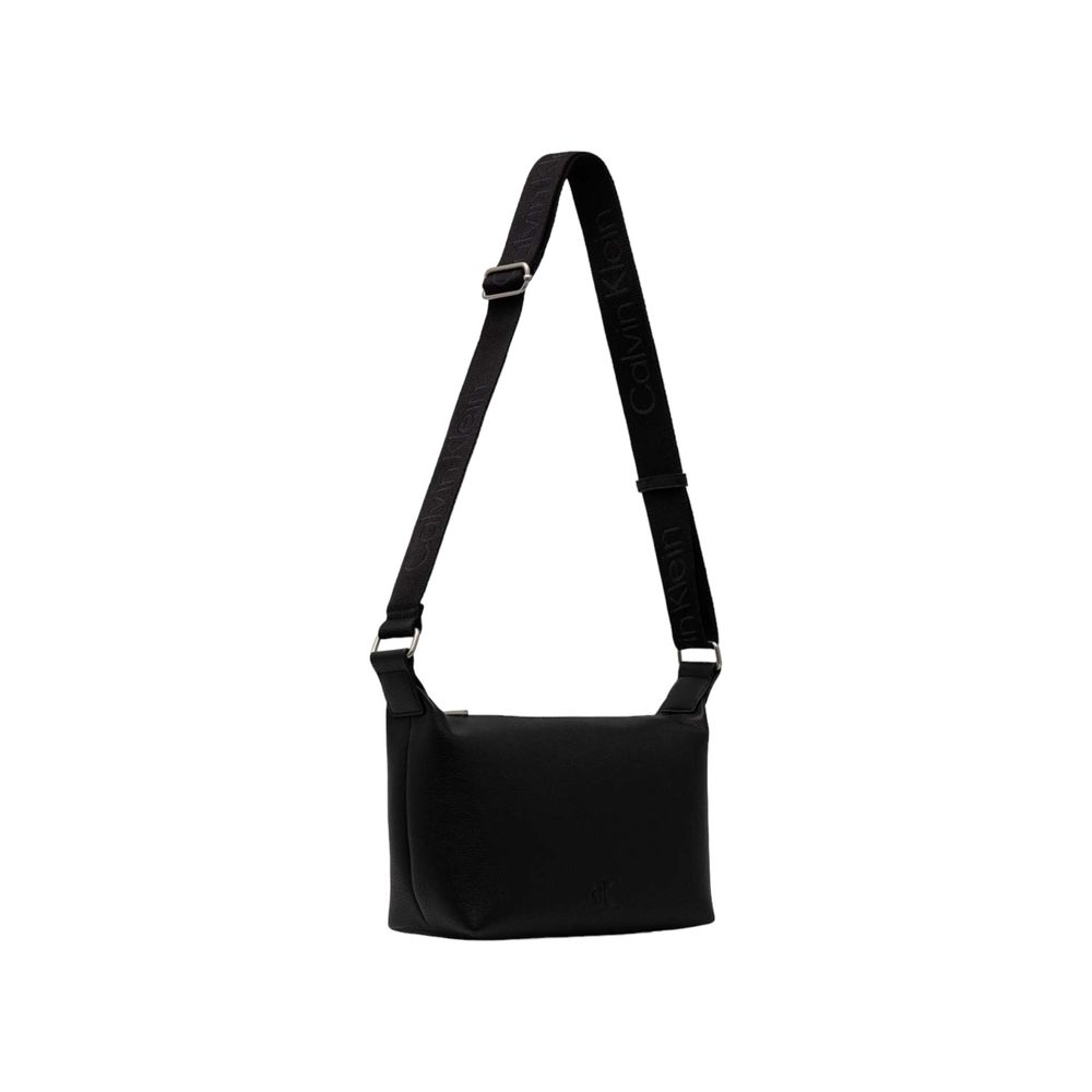 Calvin Klein Jeans Schwarze Polyethylen-Handtasche