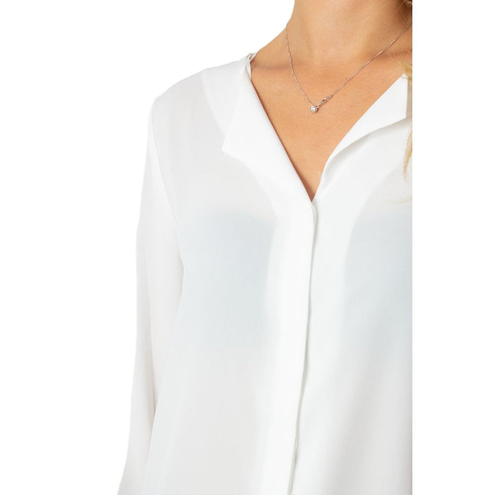 Cremefarbenes Polyester-Hemd