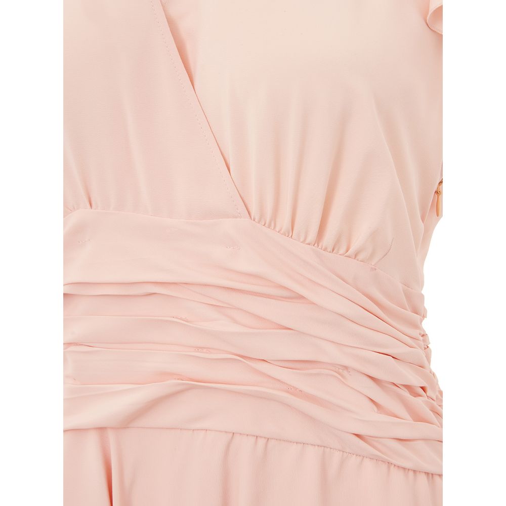 Elegant dress made of pink acetate