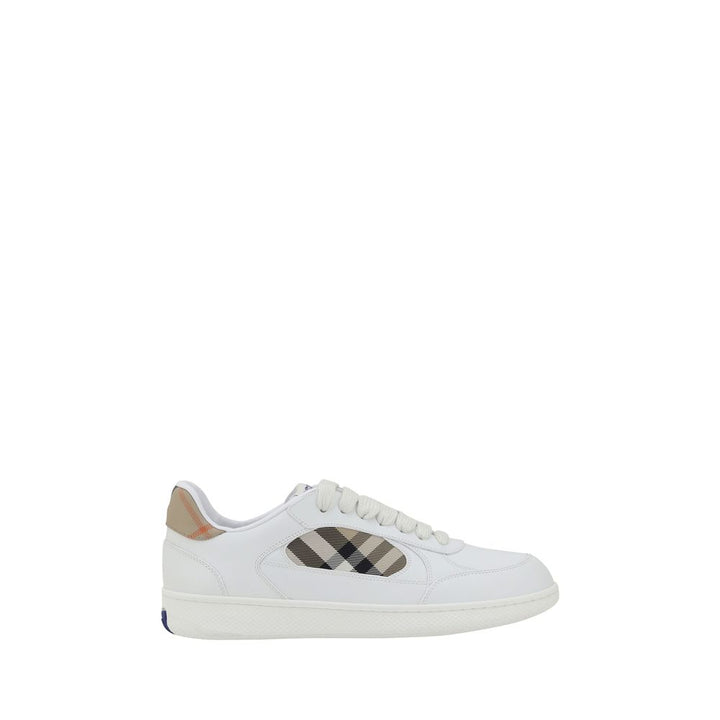 Turnschuhe aus Leder