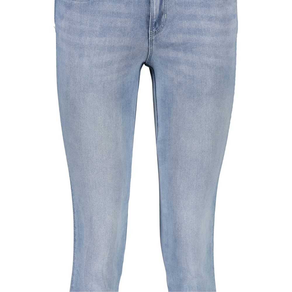 Blaue Baumwolljeans mit geradem Bein
