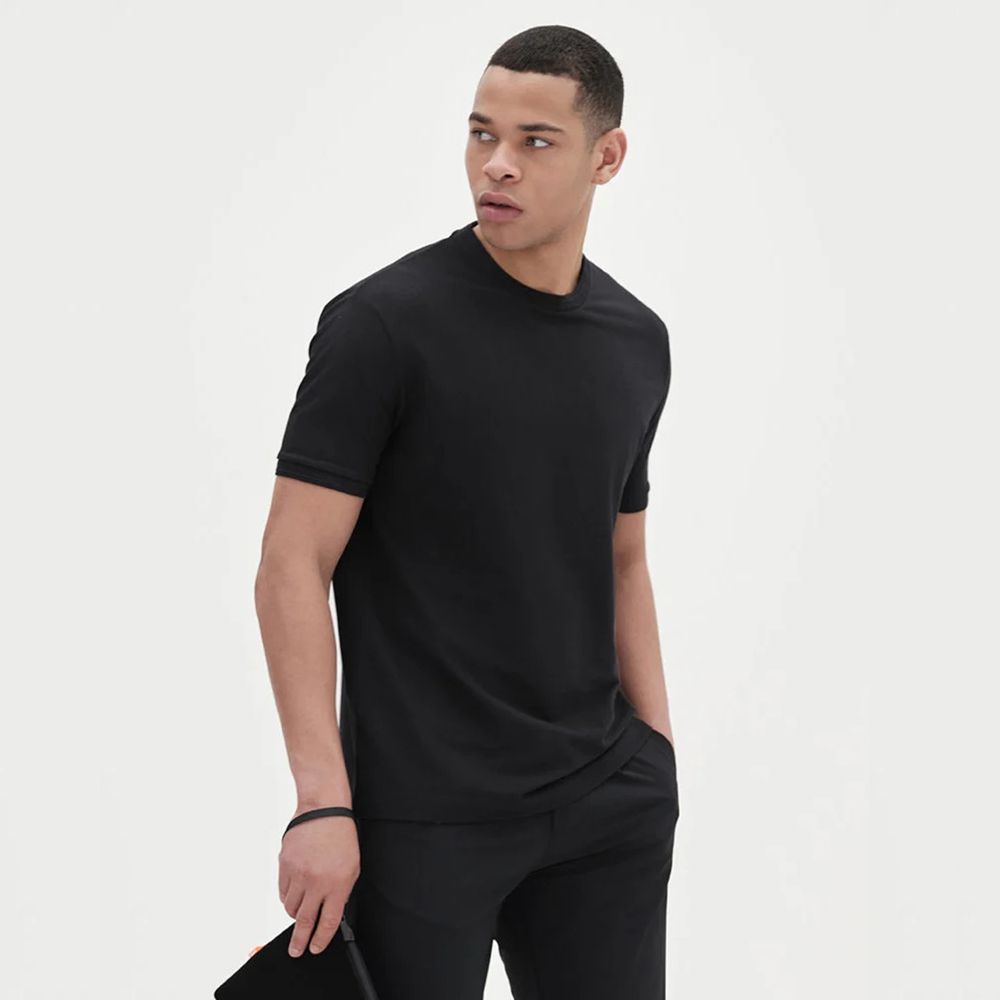 Schwarzes T-Shirt aus Baumwolle
