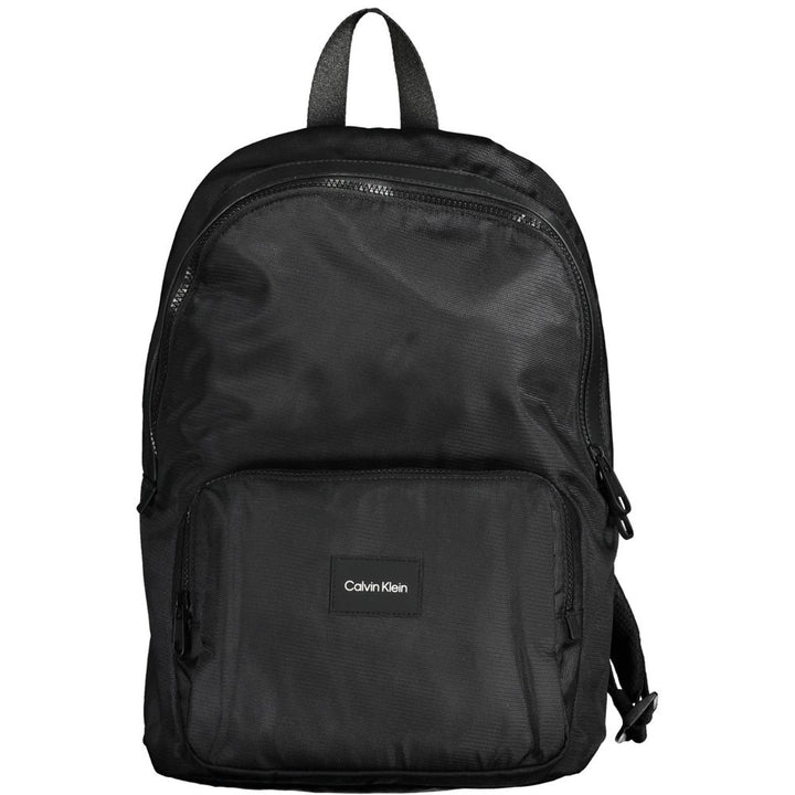 Schwarzer Rucksack