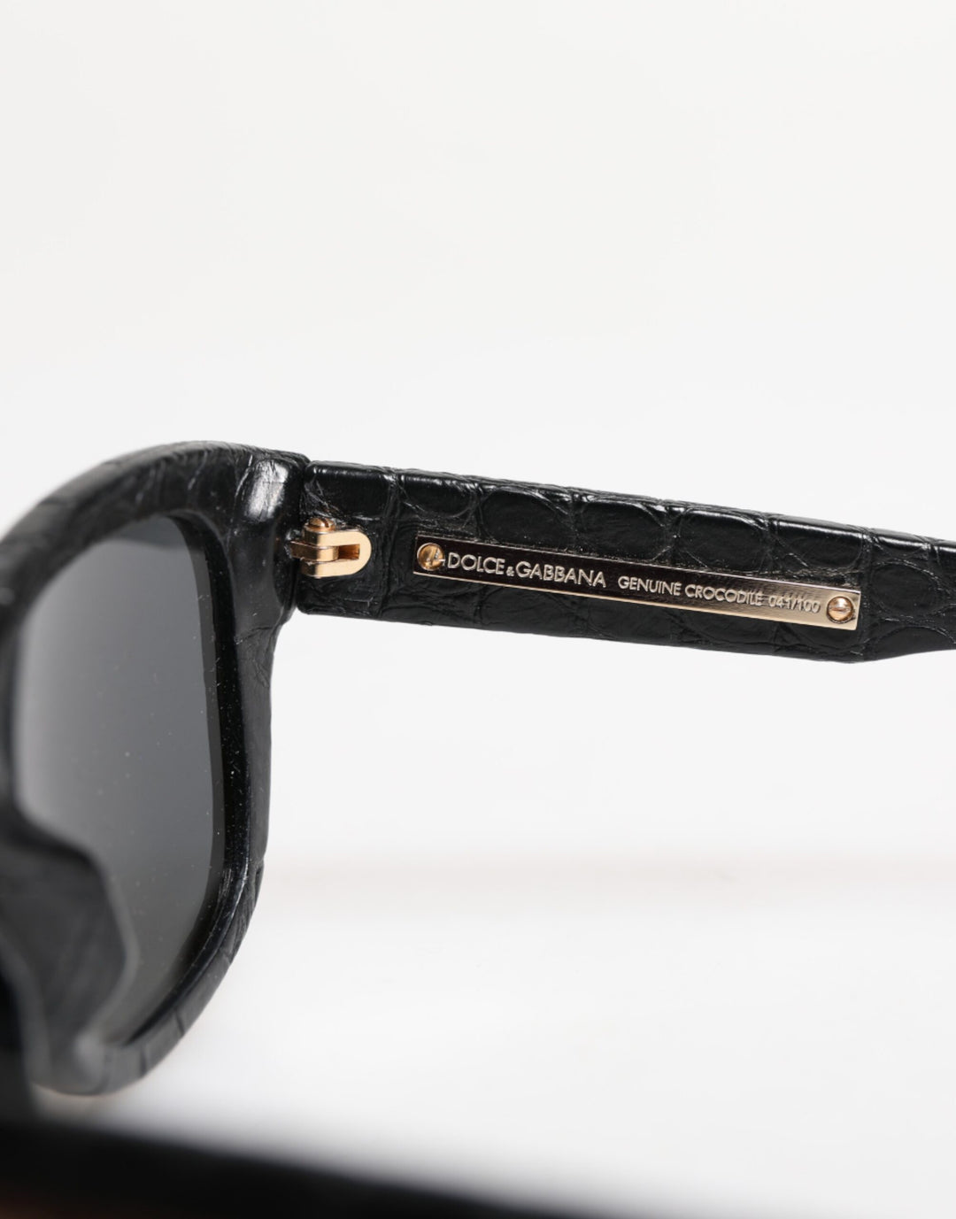 Schwarze Sonnenbrille DG4177