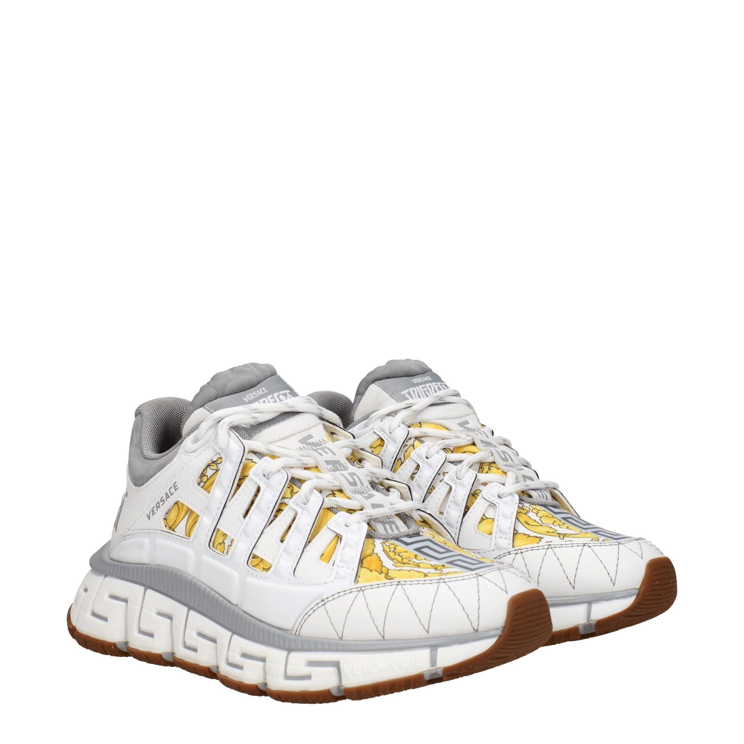Weiße Stoff-Sneaker im Athletic-Look