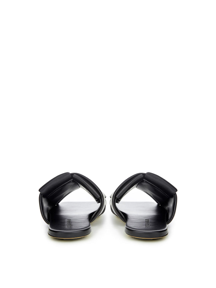 Elegante schwarze Ledersandalen